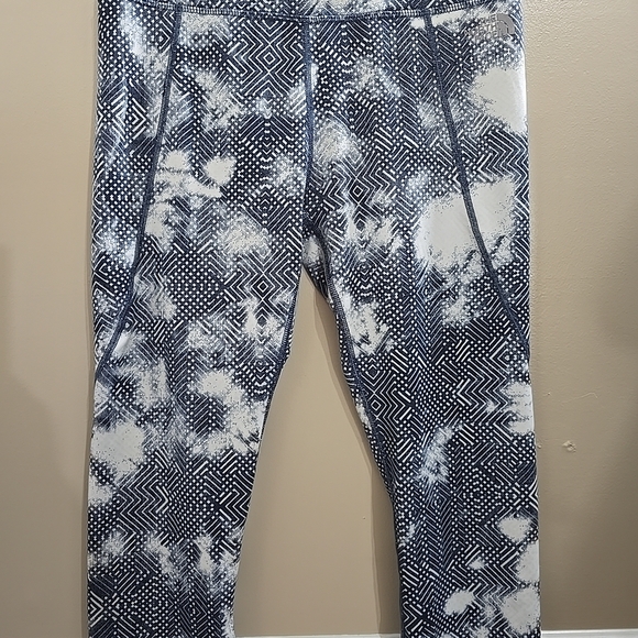 The North Face Pants - The North Face Blue And White Patterned Leggings Sz M with Drawstring